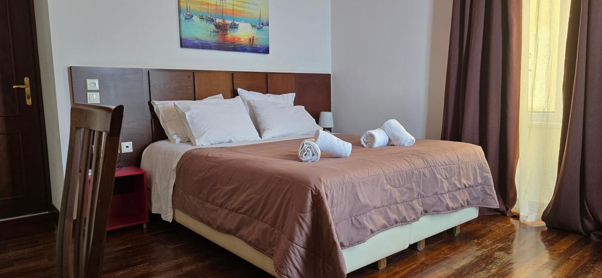فندق Poros Mood Poros Town الغرفة الصورة
